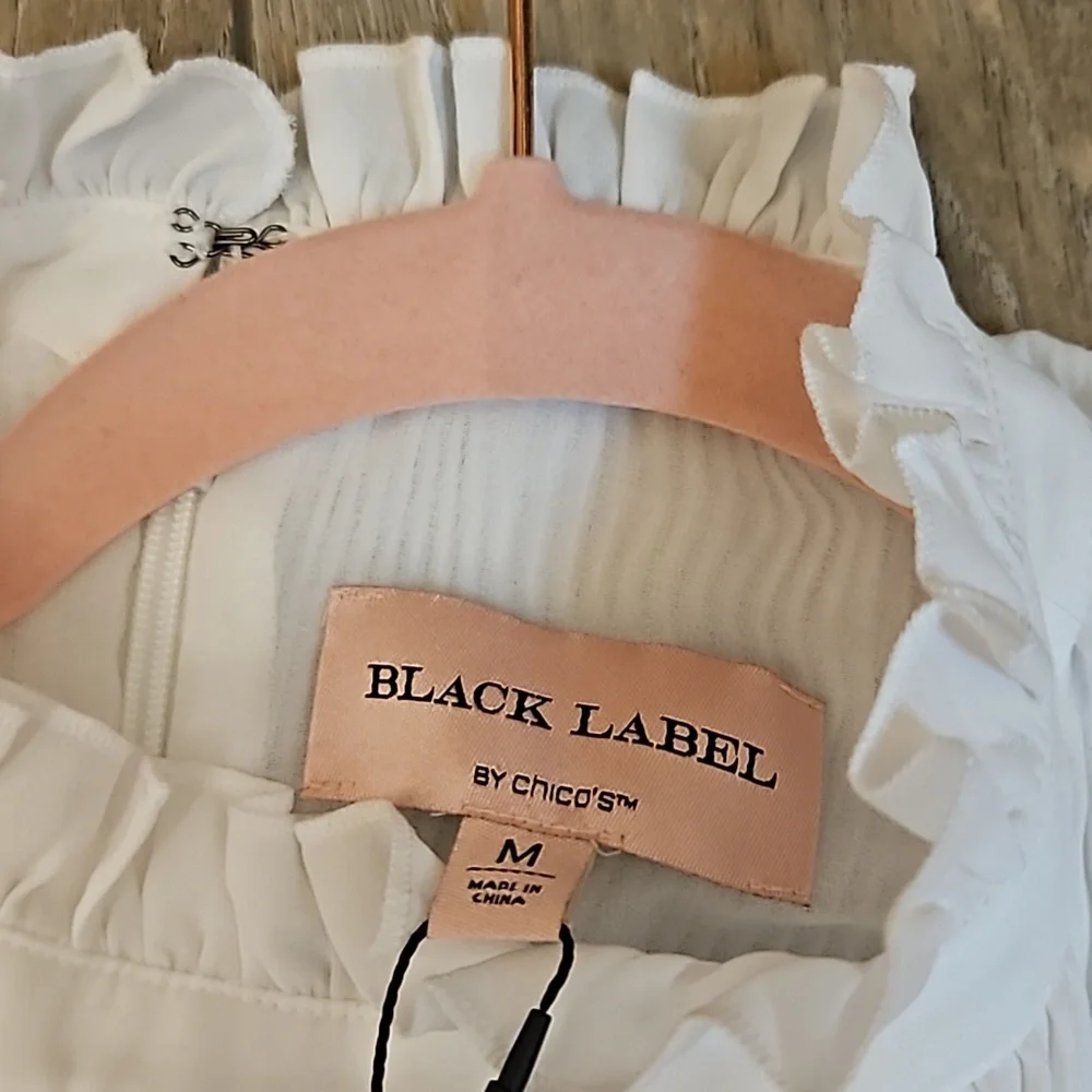 NWT Clico's Black Label pleated sleeveless dressy Top - Picture 3 of 8